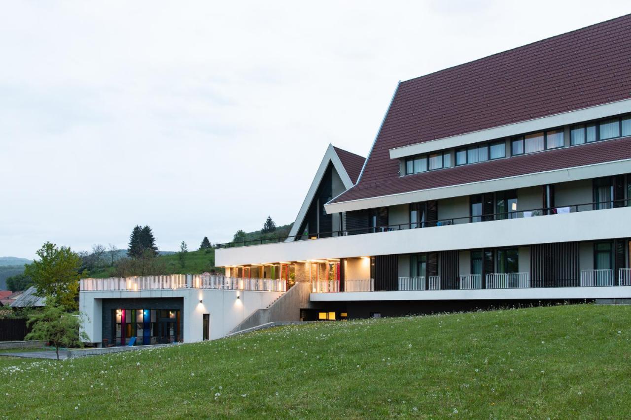 Altus Hotel & Spa Praid Exteriör bild