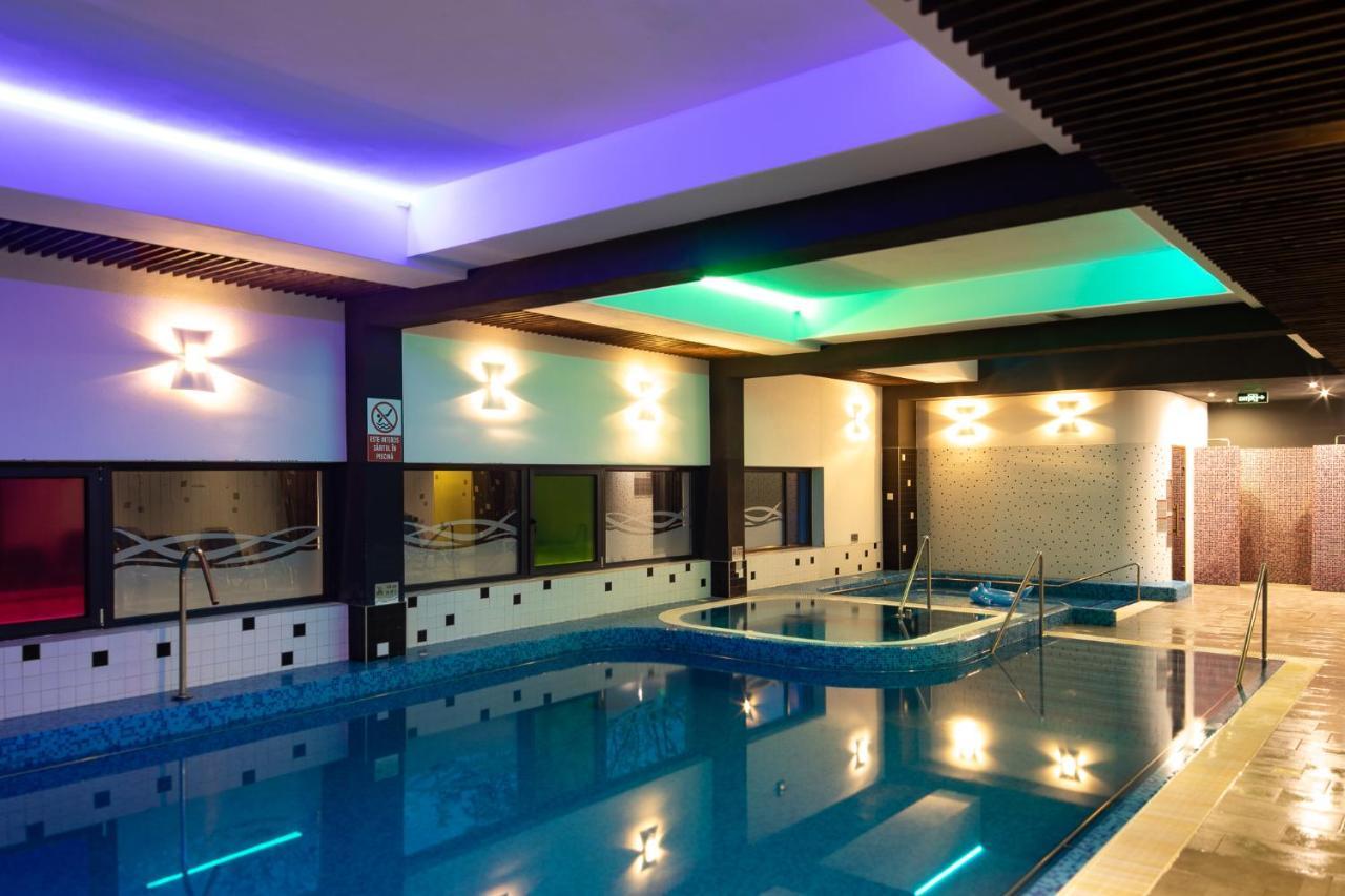 Altus Hotel & Spa Praid Exteriör bild