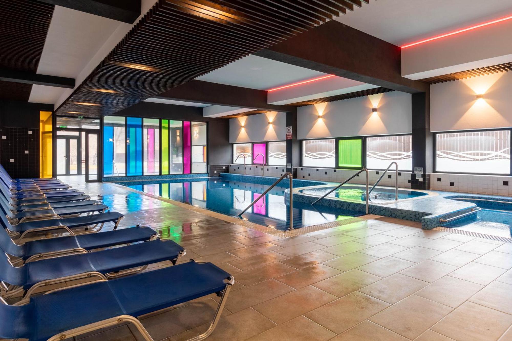 Altus Hotel & Spa Praid Exteriör bild